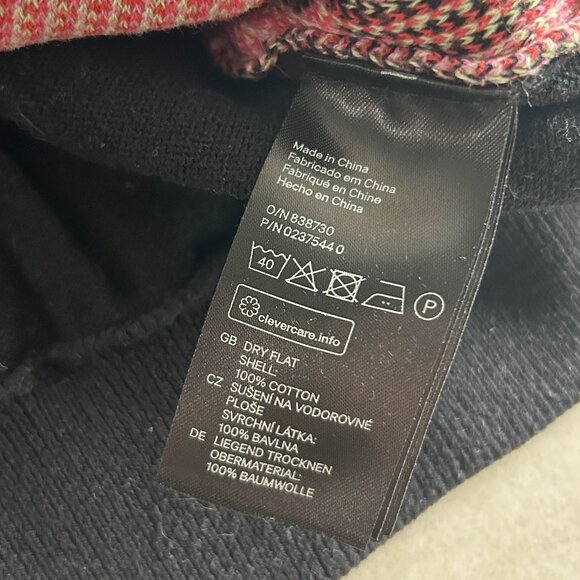 H&M Black Rose Sweater ASO Louisa Clark in Me Before You - Picture 6 of 9